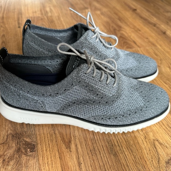 Cole Haan Zerogrand Wingtip Oxford Size Mens 8.5 Gray Stitchlite Light like new - Picture 4 of 7